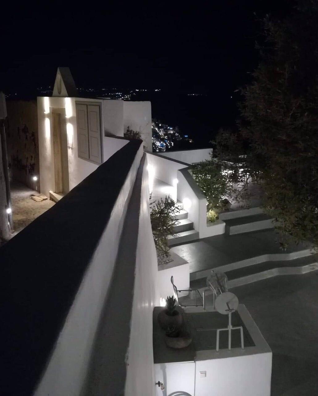 Amelot Art Suites Fira  Dış mekan fotoğraf